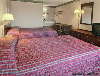Americas Best Value Inn Tucker Room photo
